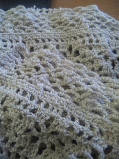 編み編み中